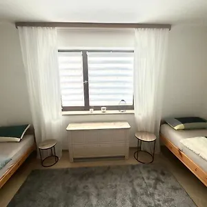 Privatunterkunft Schoenes, Friedliches Zimmer
